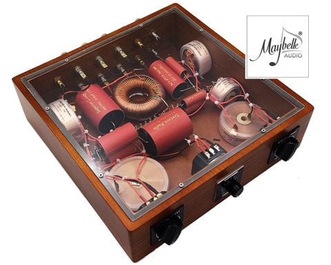 Thiết kế phân tần loa 4 đường tiếng gồm JBL LE15A, JBL 375, JBL LE85A và JBL 2405