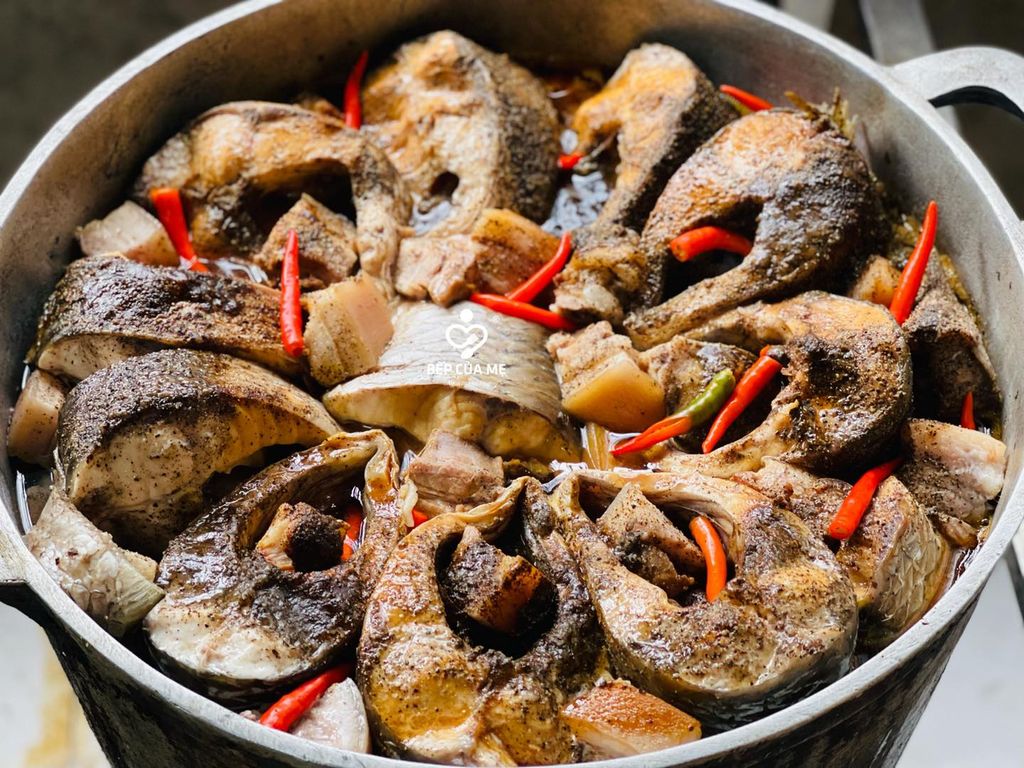 Cá Trắm Kho Riềng - Đặc Sản Thơm Ngon Tại Bếp Của Mẹ