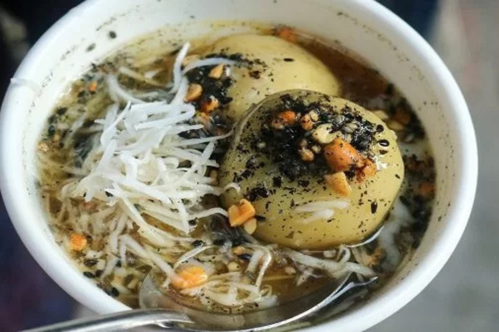 Hương Vị Xưa Trong Chè Trôi Tàu Tại Bếp Của Mẹ