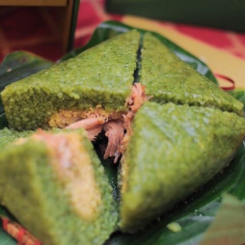 Bánh Chưng Cốm Thịt Đặc Biệt - Hương Vị Truyền Thống Việt Nam