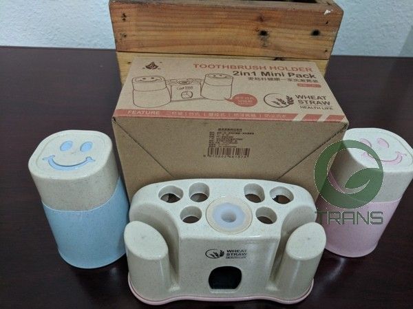 đến đựng kem đánh răng, hộp đựng bàn chải đánh răng treo tường, hộp đựng bàn chải đánh răng đi du lịch, hộp đựng kem đánh răng touch me, mua hộp đựng bàn chải đánh răng, giá treo bàn chải đánh răng hút chân không, bộ kệ có + móc treo bàn chải nhả kem đánh răng, hộp đựng bàn chải đánh răng hà nội, hộp đựng bàn chải đánh răng tphcm,