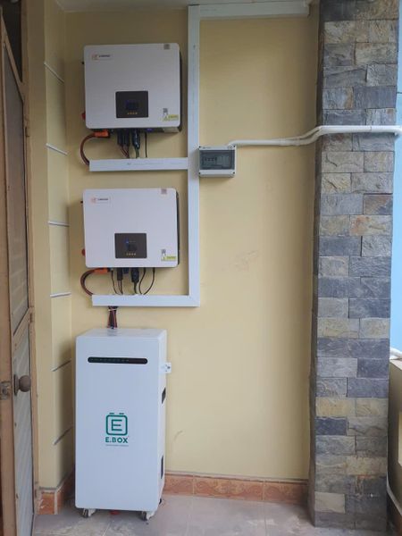 lumentree-inverter-hybrid-ebox-battery