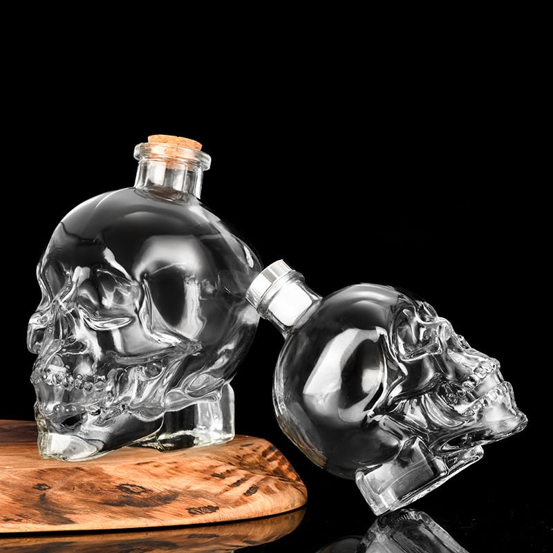 Bình thủy tinh in hình đầu lâu 3D độc đáo 750ml