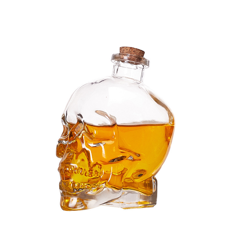 Bình thủy tinh in hình đầu lâu 3D độc đáo 750ml