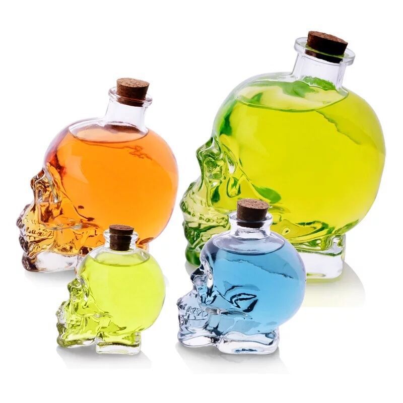 Bình thủy tinh in hình đầu lâu 3D độc đáo 750ml