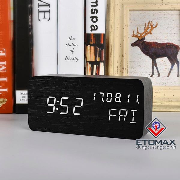 Đồng hồ báo thức điện tử vỏ gỗ cao cấp