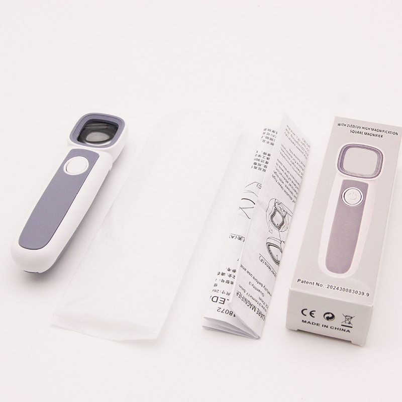 Kính lúp cầm tay 44x có đèn led RJS-18072