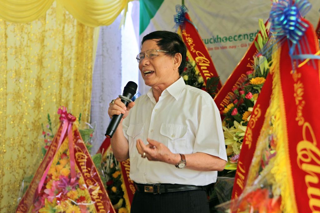 Thầy thuốc ưu tú Phạm Hòa Lan