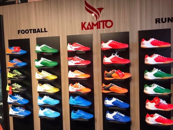 Tiêu chí lựa chọn nhà cung cấp giày thể thao giá sỉ