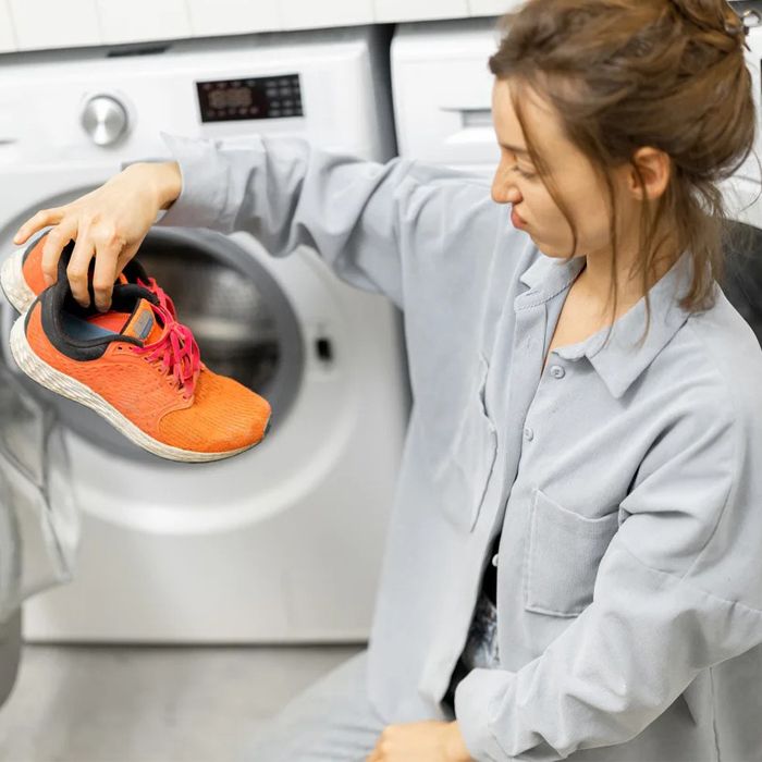 Lưu ngay 5 bước giặt giày bằng máy giặt hiệu quả mà không làm hư giày