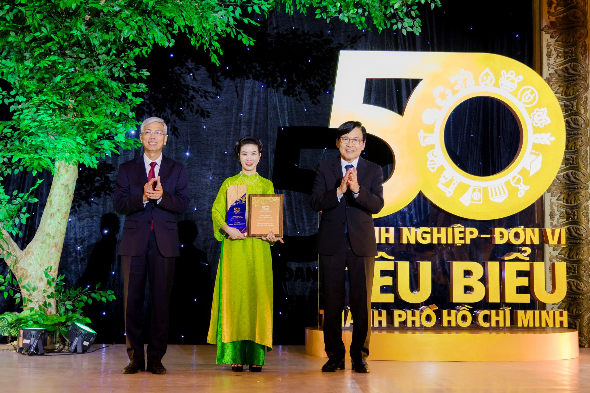 BITI’S ĐƯỢC VINH DANH LÀ DOANH NGHIỆP TIÊU BIỂU CÓ THƯƠNG HIỆU VÀ SẢN PHẨM CHỦ LỰC TP. HCM
