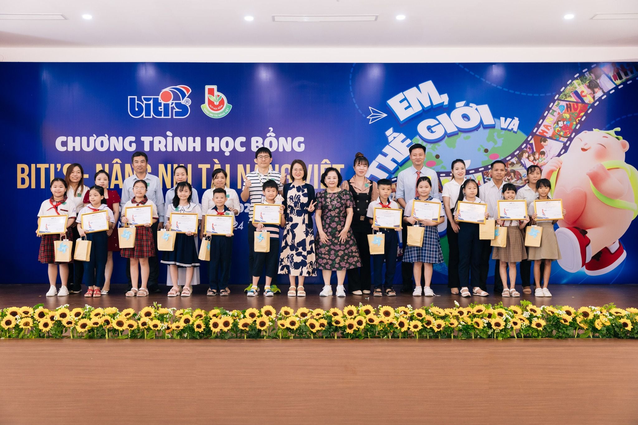 BITI’S TỔ CHỨC LỄ TRAO HỌC BỔNG “NÂNG NIU TÀI NĂNG VIỆT” LẦN THỨ 18 VỚI TỔNG TRỊ GIÁ 1.5 TỶ ĐỒNG