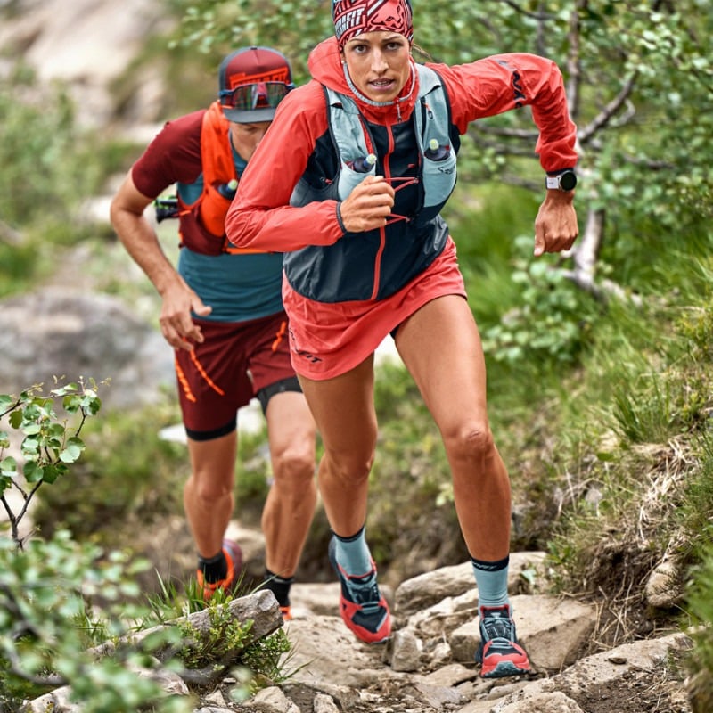 Chạy Trail là gì? Các loại giày chạy Trail chất lượng nhất hiện nay