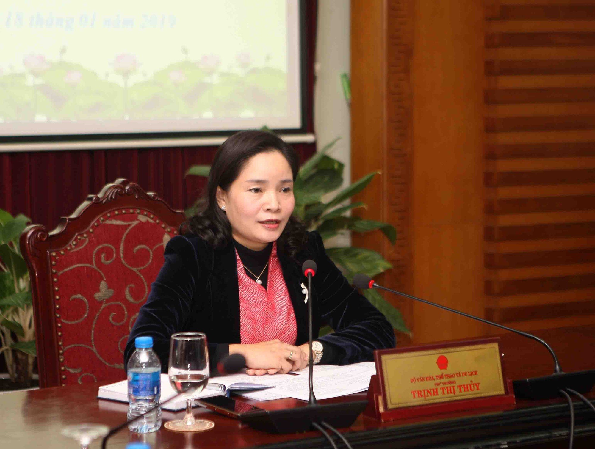 BỘ VĂN HÓA THỂ THAO VÀ DU LỊCH KÊU GỌI TOÀN DÂN PHÒNG CHỐNG DỊCH CORONA MÙA LỄ HỘI