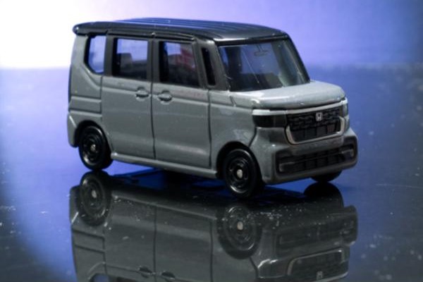 Xe Tomica No. 114 Honda N Box Special First Edition Takara Tomy Nhật Bản chi tiết cao