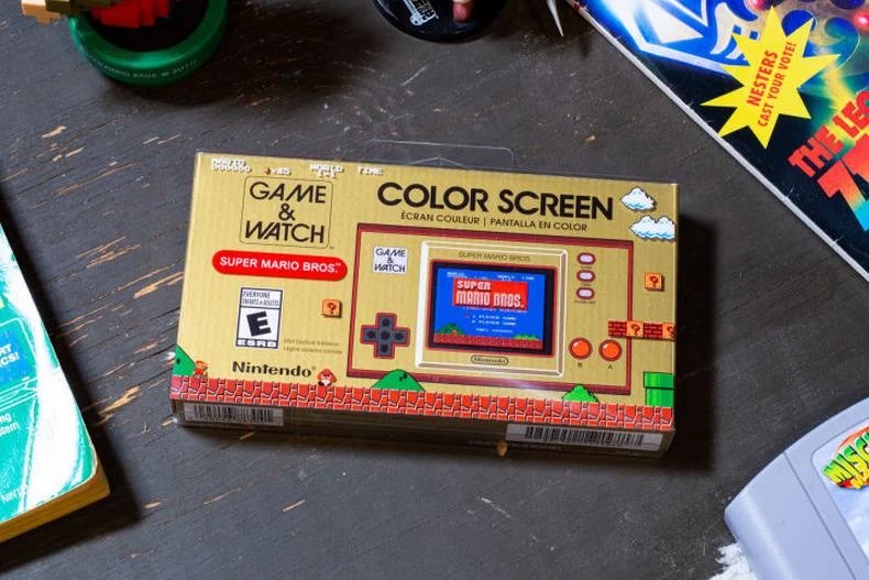 GAME & WATCH SUPER MARIO BROS.