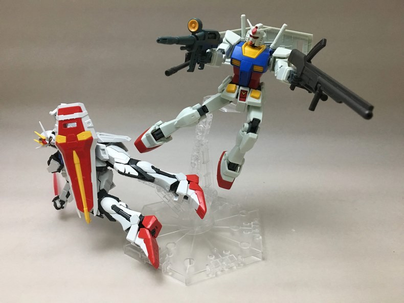 Mời bạn cùng tìm hiểu về Đế dựng mô hình của Gundam