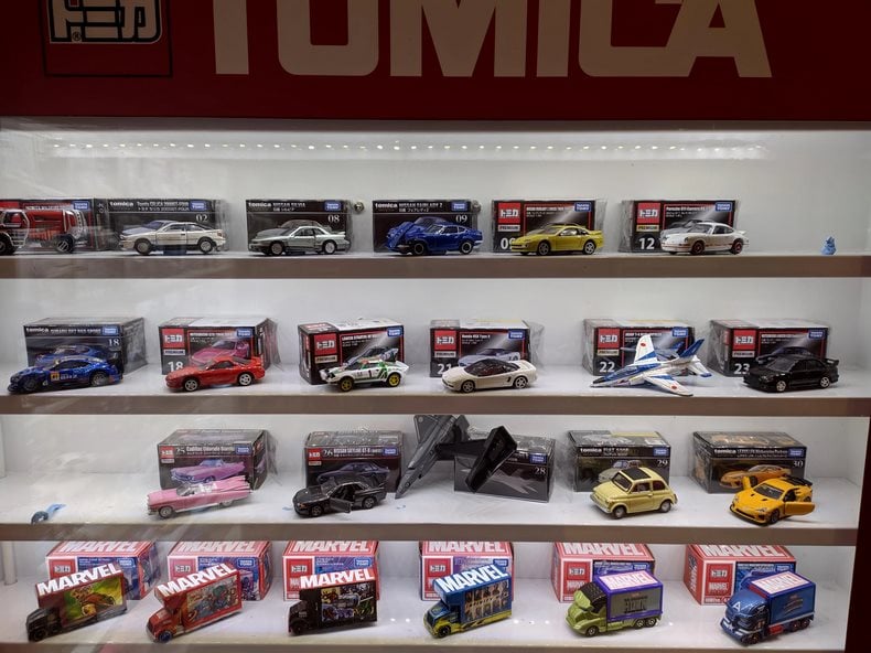 Tomica chính là thương hiệu xe đồ chơi mini bạn đang cần