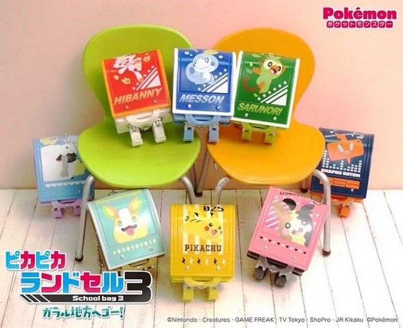 MÓC KHÓA POKEMON SHINY SCHOOL BAG 3 - GO TO THE GALAR REGION!