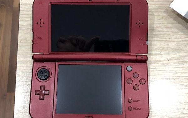 Dán cường lực New Nintendo 3DS XL và gắn cover analog