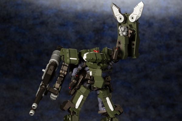 Hexa Gear Definition Armor Blazeboar Kotobukiya HG068R kiểu dáng mạnh mẽ, phù hợp để trưng bày hoặc bổ sung vào bộ sưu tập