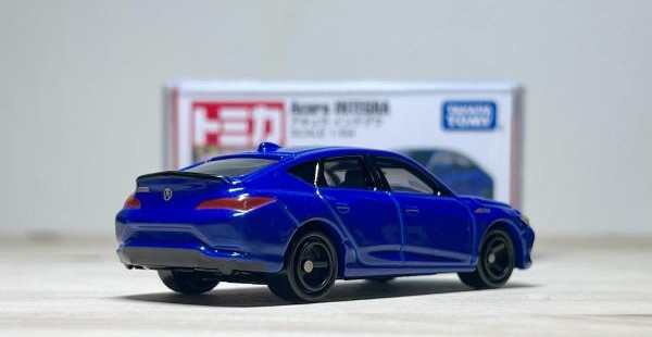 Tomica No. 75 Acura Integra Quà tặng thưởng sinh nhật lưu niệm bé trai yêu thích xe