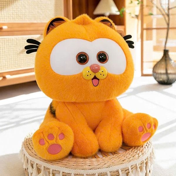Gấu bông mèo cam Garfield chất lượng tốt, dễ dàng vệ sinh và mang lại cảm giác thoải mái khi ôm