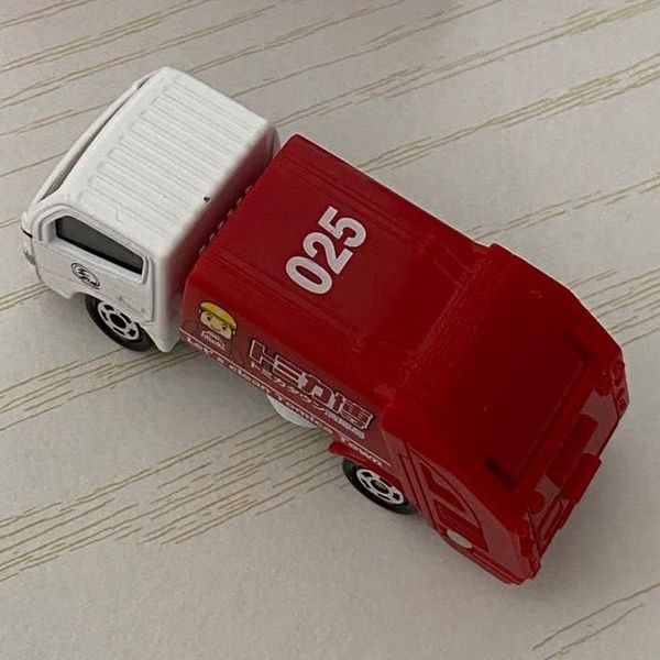 Xe mô hình đẹp chi tiết chất lượng tốt giá rẻ Tomica Event Model No. 25 Toyota Dyna Tomica Town Refuse Truck