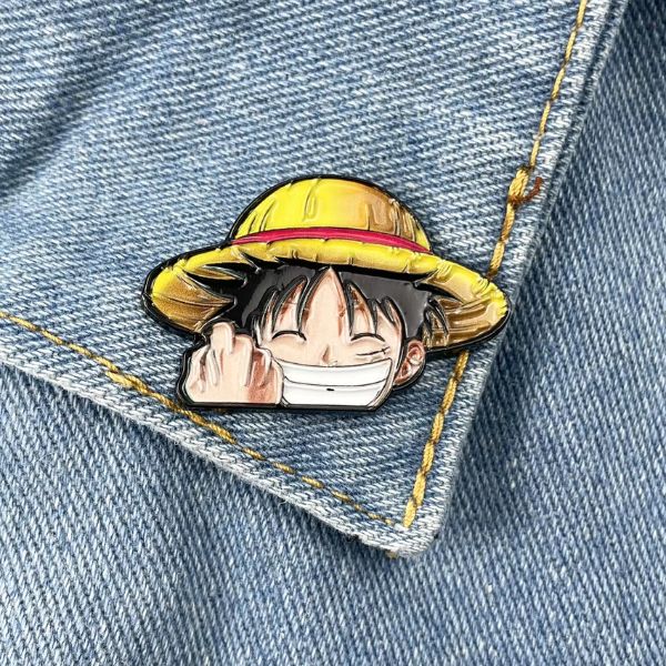 Đặt mua Huy hiệu Pin cài kim loại One Piece Luffy cười ship COD giao tận nhà toàn quốc giá tốt