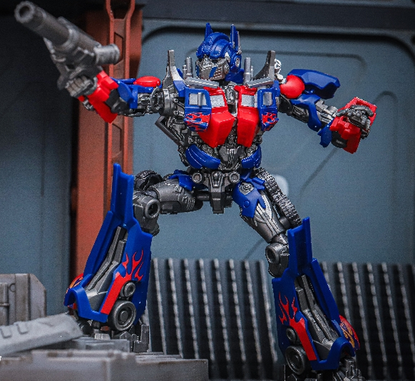 Transformers Classic Class 09 Movie 1 Optimus Prime Model Kit Blokees 71157 siêu đẹp mô hình nhựa tạo dáng chiến đấu linh hoạt chân thực ấn tượng