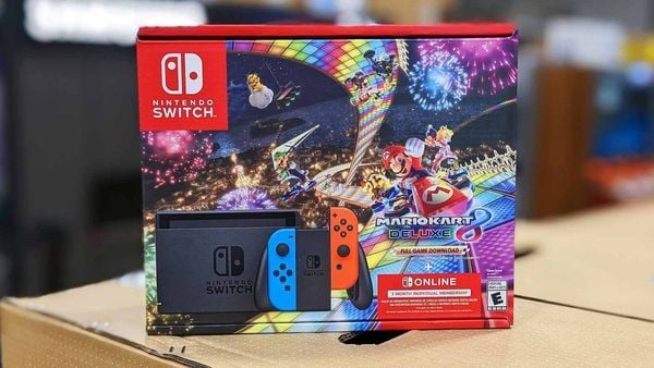 Hướng dẫn sử dụng Nintendo Switch New Version Neon Red & Blue + Mario Kart 8 Deluxe + 3 Month Nintendo Switch Online