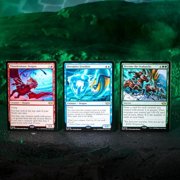 Bài Magic The Gathering Tarkir Dragonstorm Commander Deck Temur Roar chuyên dùng cho đấu bài chiến lược