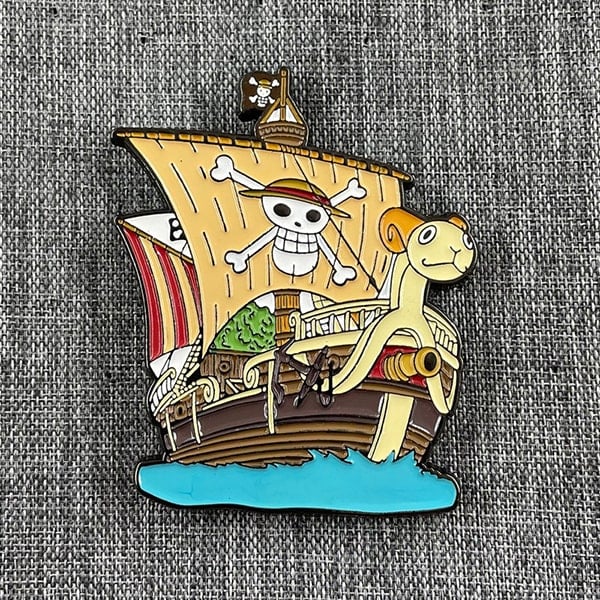 Huy hiệu pin kim loại One Piece thuyền Going Merry dùng để trang trí đánh dấu đồ dùng