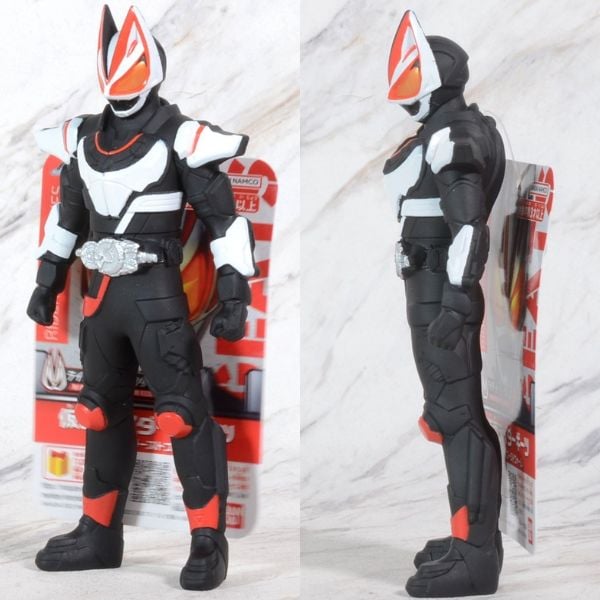 Shop bán Mô hình Rider Hero Series Kamen Rider Geats Magnum Boost Form siêu nhân mặt nạ đồ chơi trang trí góc học tập bàn làm việc phòng khách phòng ngủ không gian sống