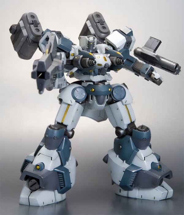 Tạo phong cách riêng với mô hình lắp ráp mecha Mirage C04-Atlas Foxeye Ver. Armored Core Variable Infinity Kotobukiya VI041X hiện có sẵn tại nShop