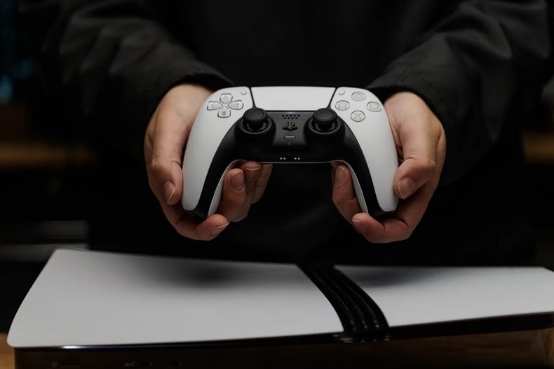 Khác biệt nào khi chơi game với máy PlayStation 5 PRO?