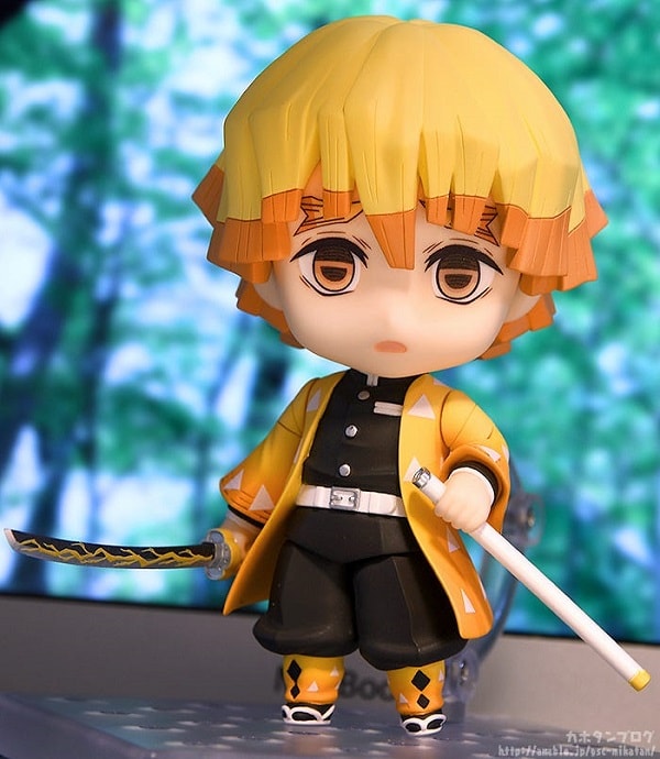 Nendoroid Action Figure Zenitsu Demon Slayer Kimetsu no Yaiba10 Cm Boneco  Articulado Colecionavel - Action Figures - Magazine Luiza