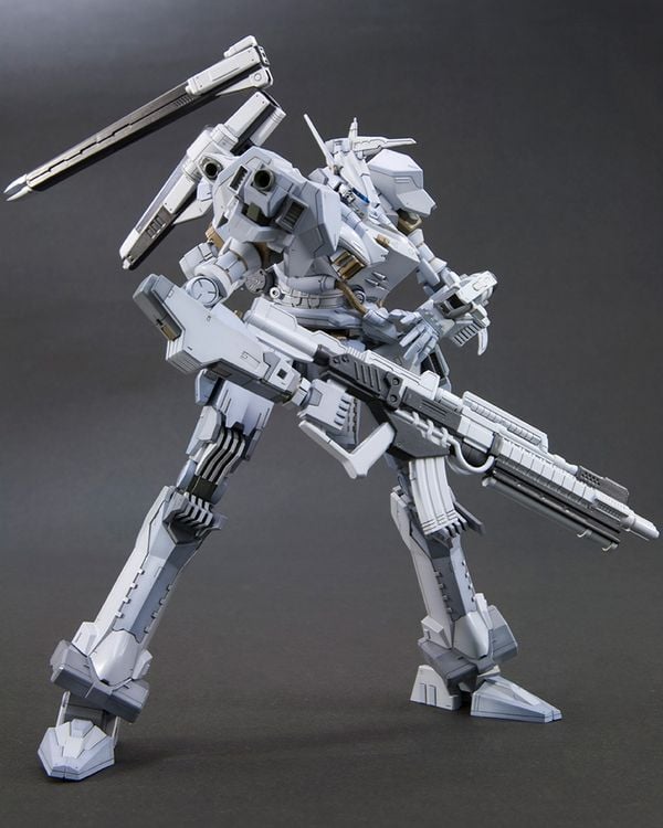 Mô hình Aspina White Glint Armored Core 4 Ver Variable Infinity Kotobukiya VI066X kiểu dáng mạnh mẽ, phù hợp để trưng bày