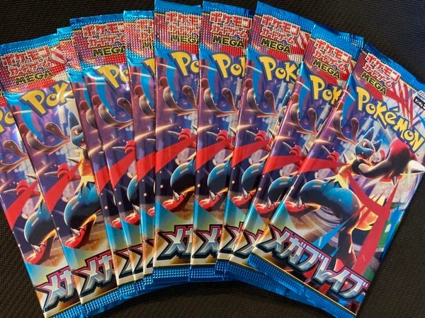 Mua Pokemon TCG M1L Mega Brave Booster Pack Tiếng Nhật tại nShop để săn nhiều thẻ bài hiếm mạnh