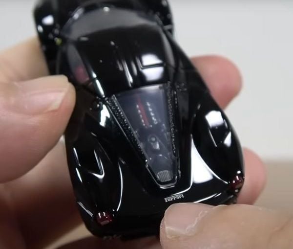 Xe mô hình Tomica Premium 38 La Ferrari Special First Edition nShop giao hàng hỏa tốc