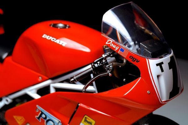 cách lắp mô hình xe Ducati 888 Superbike Racer 1-12 Tamiya 14063