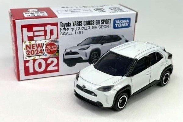 Xe mô hình đồ chơi Tomica No. 102 Toyota Yaris Cross GR Sport ship COD CPN toàn quốc