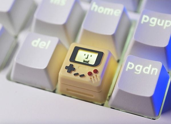 Nút nhựa Keycap xuyên led 3 in 1 hình máy Gameboy Retro cho phím cơ đẹp mắt biến chiếc bàn phím của bạn trở nên sinh động và thú vị hơn