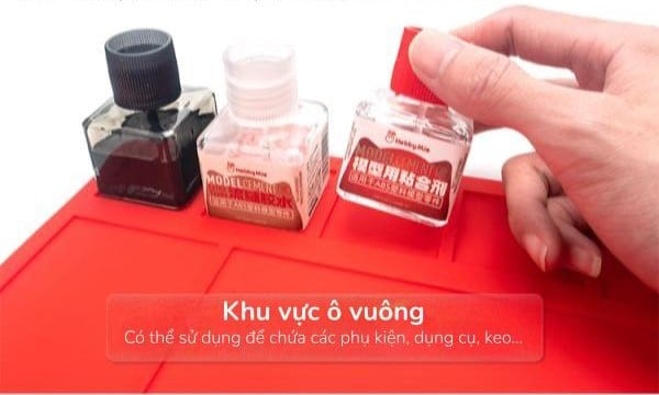 Khay lót kĩ thuật silicon đa năng chống trượt tĩnh điện Hobby Mio có nhiều ngăn chứa gọn gàn