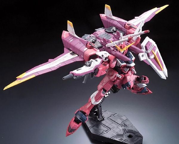 cửa hàng đồ chơi bán Justice Gundam RG