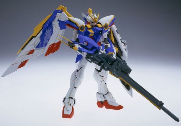 cửa hàng đồ chơi bán Wing Gundam Ver Ka MG