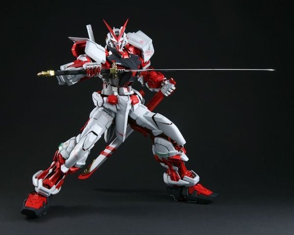 custom robot MBF-P02 Gundam Astray Red Frame PG 1/60
