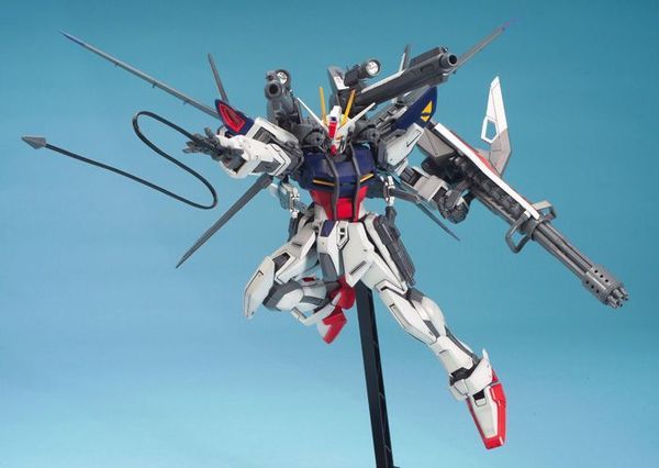 đánh giá Strike Gundam E + IWSP Lukas O'Donnell Custom MG đẹp nhất