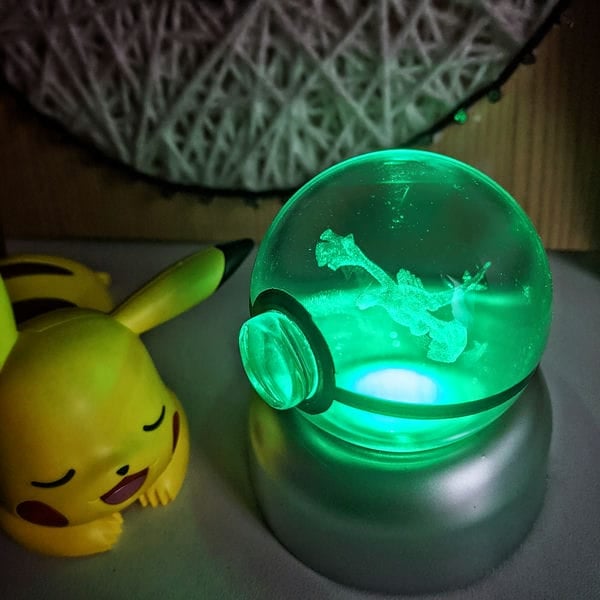 Đèn LED RGB trang trí hình quả cầu PokeBall Pokemon Lugia