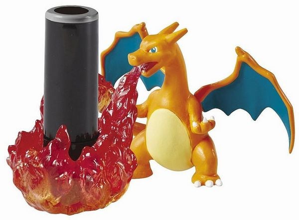 do choi Charizard Flamethrower